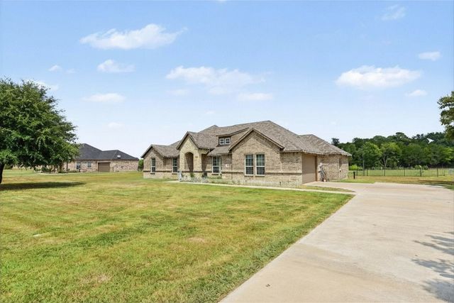 150 Private Road 7204, Wills Point, TX 75169