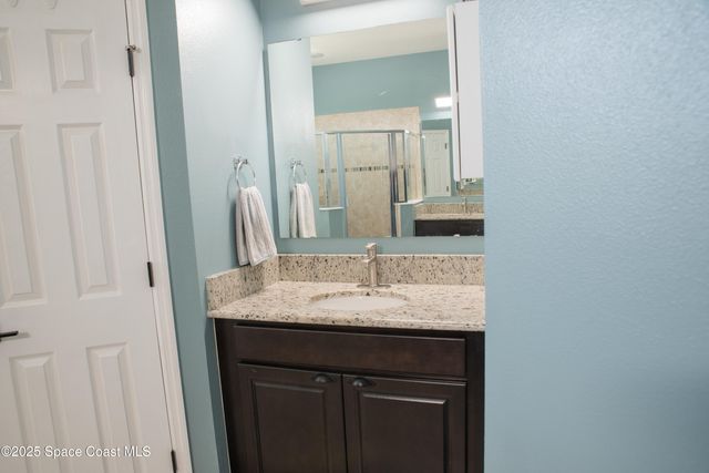 680 Easton Forest Circle Circle SE, Palm Bay, FL 32909