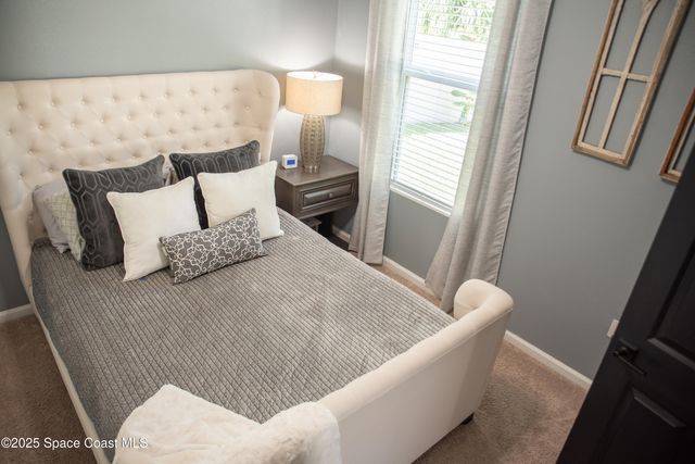 680 Easton Forest Circle Circle SE, Palm Bay, FL 32909