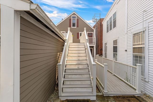 16 Main St 303, Plymouth, MA 02360