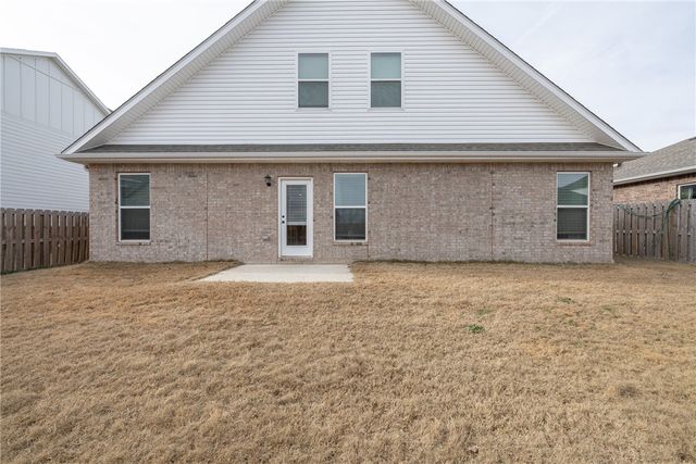 471 Stoneseed Street, Centerton, AR 72719