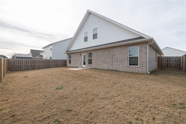 471 Stoneseed Street, Centerton, AR 72719