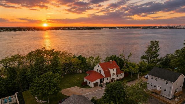 1 Sabin Street, East Providence, RI 02915