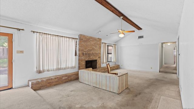 16810 FORT OSWEGO ST, San Antonio, TX 78247