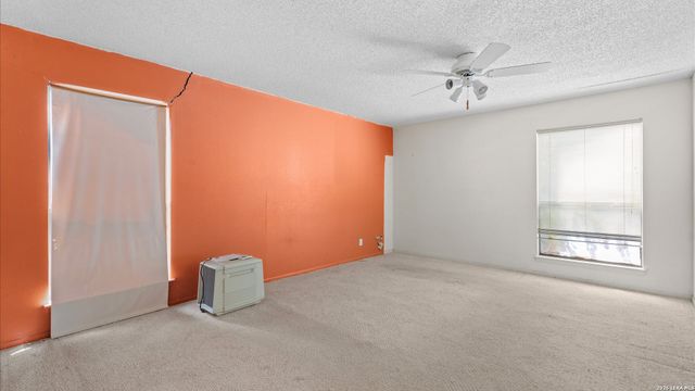 16810 FORT OSWEGO ST, San Antonio, TX 78247