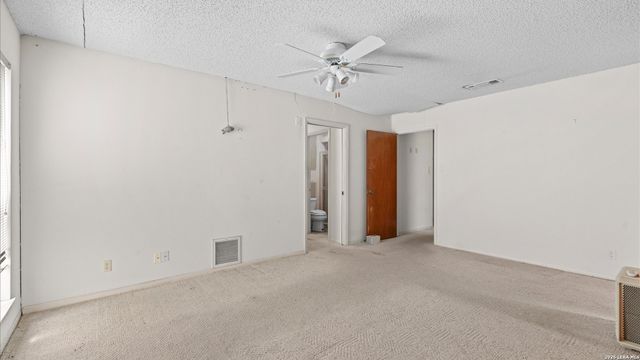 16810 FORT OSWEGO ST, San Antonio, TX 78247