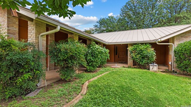 16810 FORT OSWEGO ST, San Antonio, TX 78247