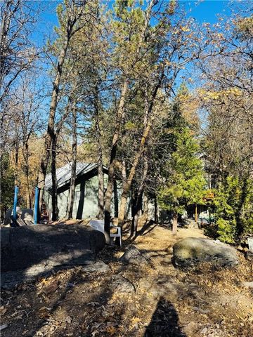 27619 Canyon, Crest Park, CA 92326