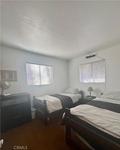 27619 Canyon, Crest Park, CA 92326