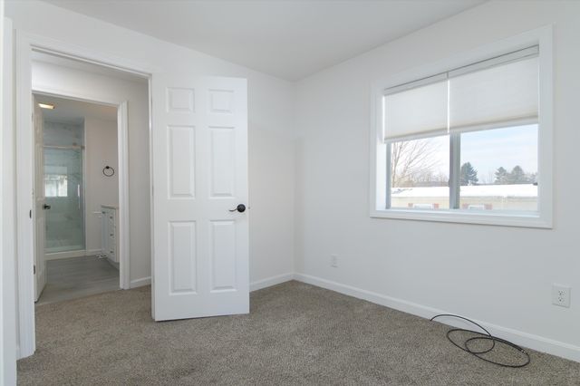 130 Curtis Avenue, Rutland City, VT 05701