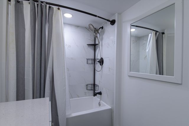 130 Curtis Avenue, Rutland City, VT 05701