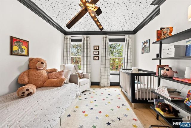 633 Jersey Avenue, Jersey City, NJ 07302