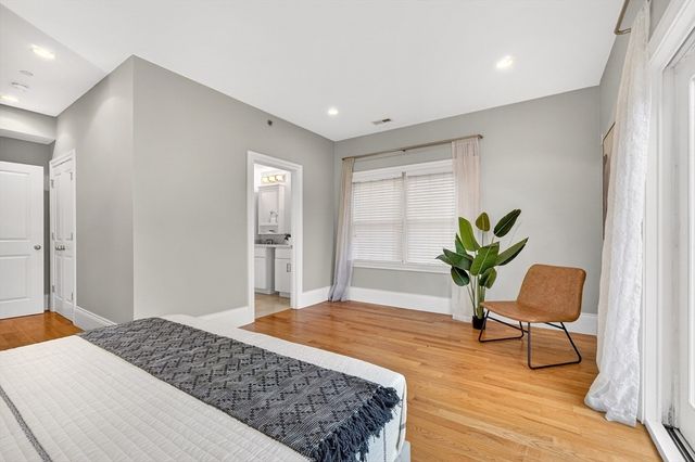 13 Howell St 3, Boston, MA 02125