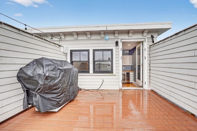 13 Howell St 3, Boston, MA 02125