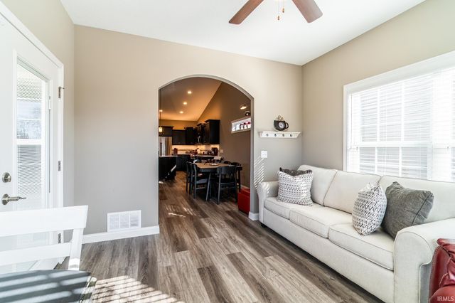 15435 Verano Place, Fort Wayne, IN 46845