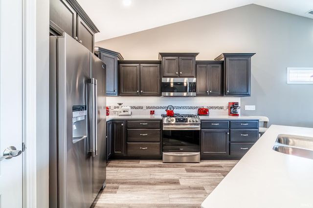 15435 Verano Place, Fort Wayne, IN 46845