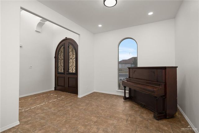 3501 Everglade Drive, Weslaco, TX 78599