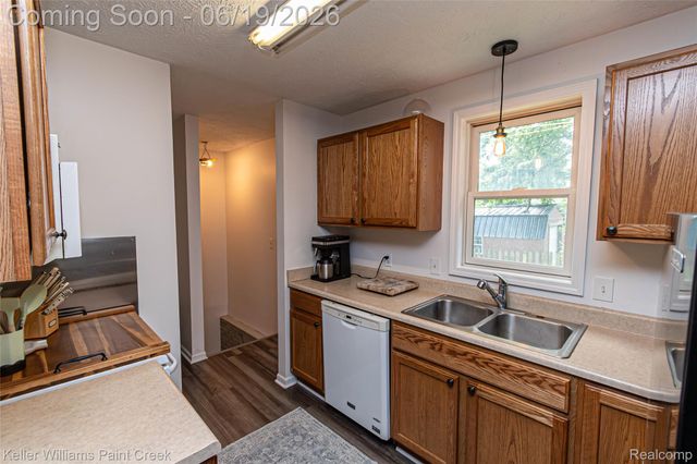 282 Clinton Street, Romeo Village, MI 48065