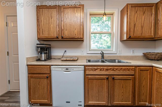 282 Clinton Street, Romeo Village, MI 48065