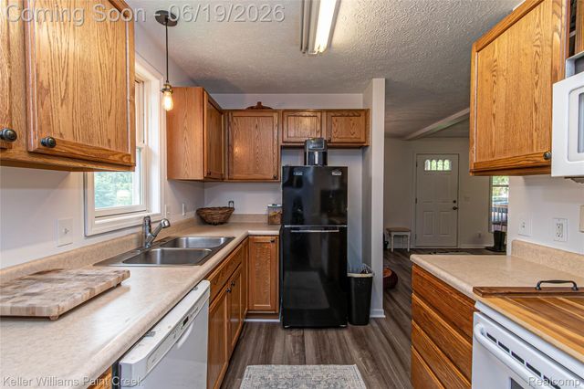 282 Clinton Street, Romeo Village, MI 48065