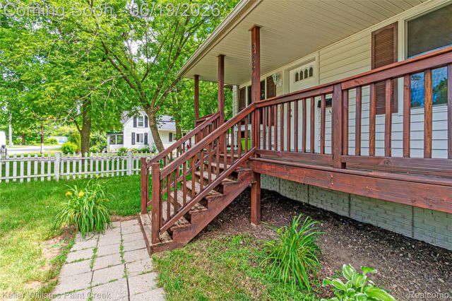 282 Clinton Street, Romeo Village, MI 48065
