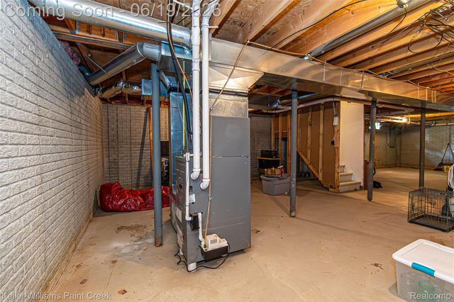 282 Clinton Street, Romeo Village, MI 48065