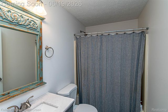 282 Clinton Street, Romeo Village, MI 48065