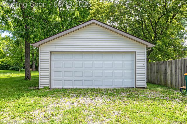 282 Clinton Street, Romeo Village, MI 48065