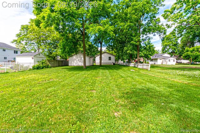 282 Clinton Street, Romeo Village, MI 48065