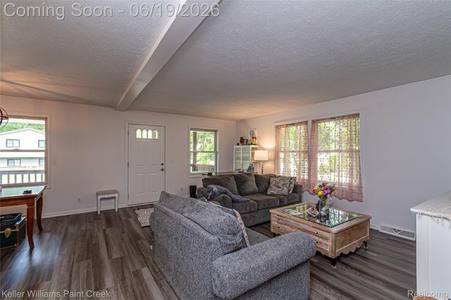 282 Clinton Street, Romeo Village, MI 48065