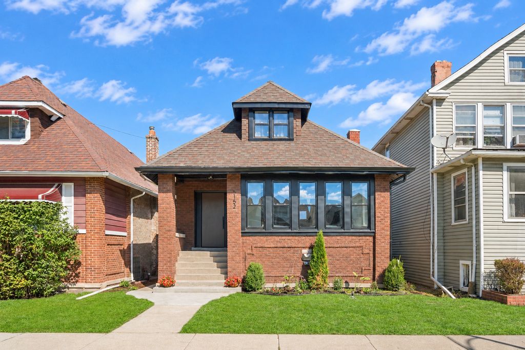 5152 W Warwick Avenue, Chicago, IL 60641 — photo 2
