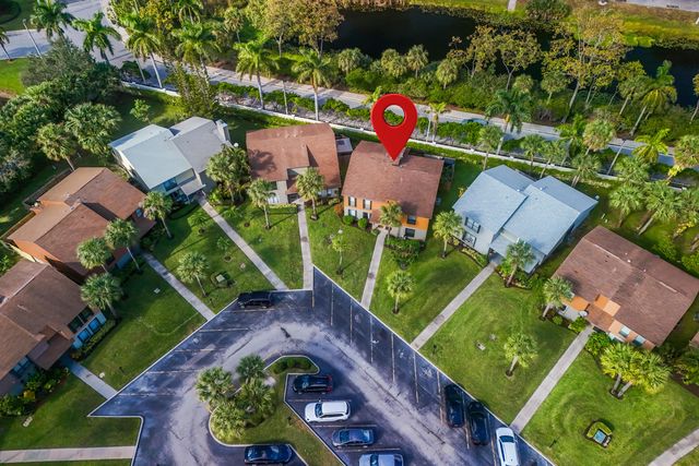 310 Sandtree Drive, Palm Beach Gardens, FL 33403