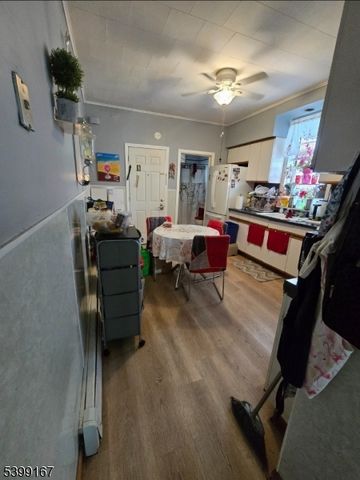 251 Highland Ave, Kearny Town, NJ 07032