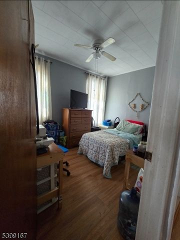 251 Highland Ave, Kearny Town, NJ 07032