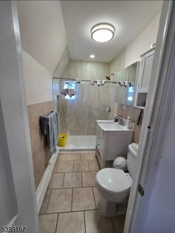 251 Highland Ave, Kearny Town, NJ 07032