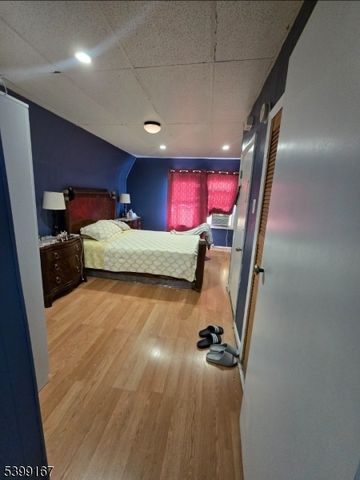 251 Highland Ave, Kearny Town, NJ 07032