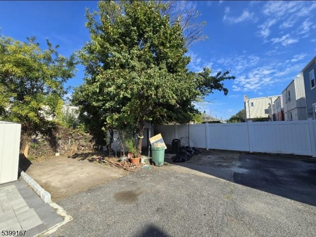 251 Highland Ave, Kearny Town, NJ 07032