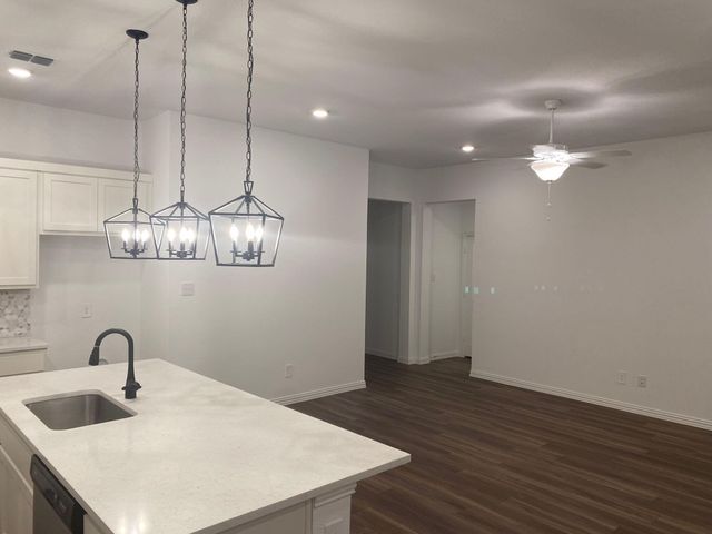 1613 Pine valley Drive, Fort Worth, TX 76052