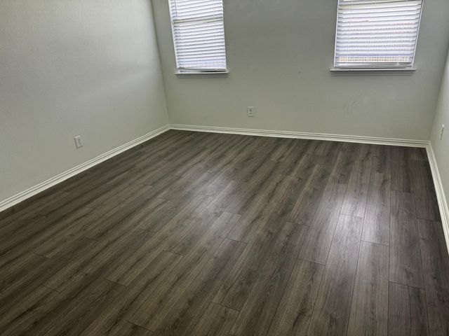 1613 Pine valley Drive, Fort Worth, TX 76052