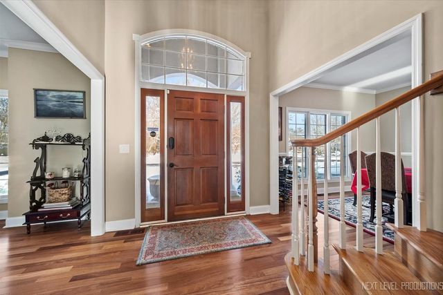 1309 Fox Chase Boulevard, St. Charles, IL 60174