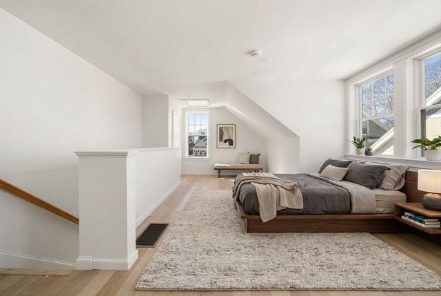 6 Honora Ln 6, Bourne, MA 02532