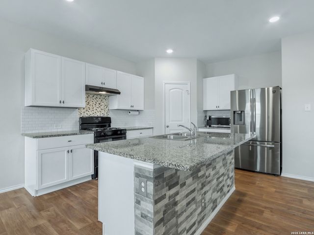 4258 FORT PALMER BLVD, St Hedwig, TX 78152