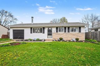 4933 Bloomfield Place, South Bend, IN 46619