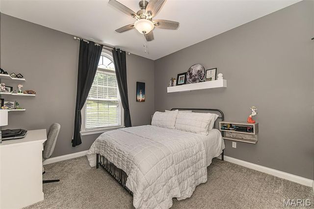 1652 Ivy Chase Lane, Fenton, MO 63026