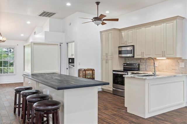 12596 Shannondale DR, Fort Myers, FL 33913