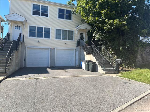 47 Gibson Place Left side, Yonkers, NY 10705