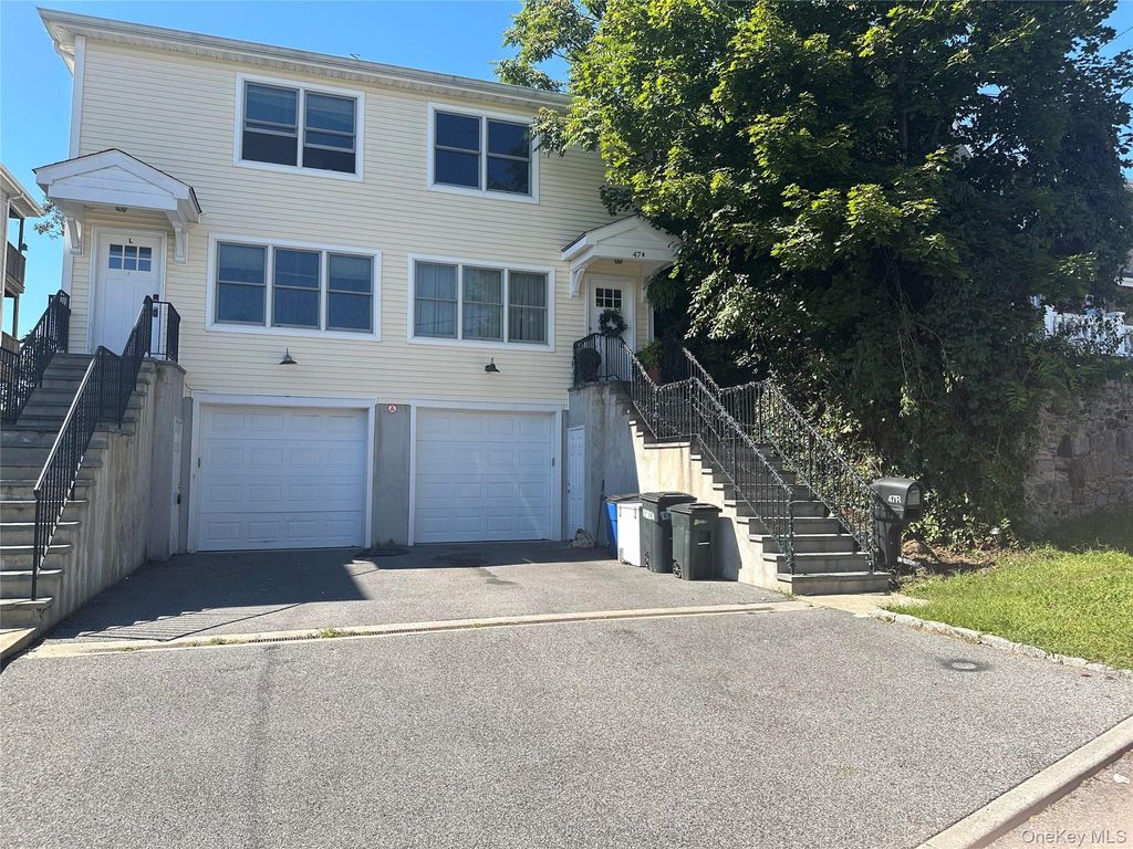 47 Gibson Place Left side, Yonkers, NY 10705