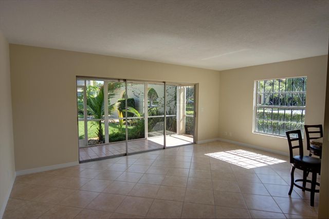342 Southwind Drive 114, North Palm Beach, FL 33408