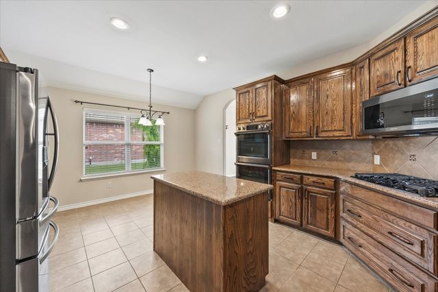 1201 Lost Valley Drive, Royse City, TX 75189