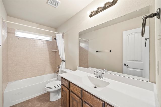 1201 Lost Valley Drive, Royse City, TX 75189